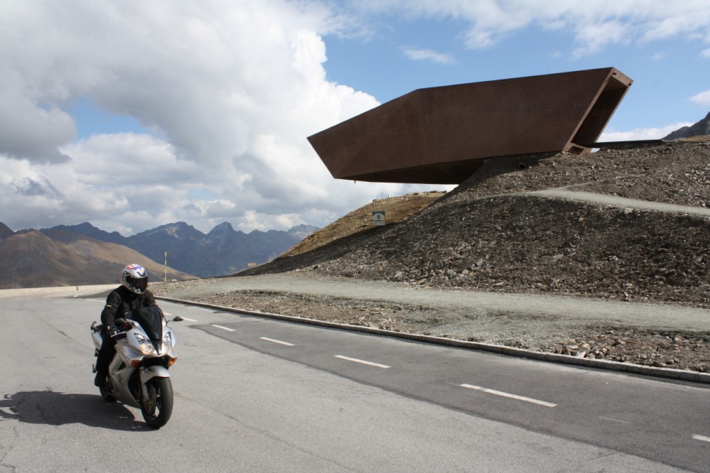 The Timmelsjoch Experience / Werner Tscholl Architects