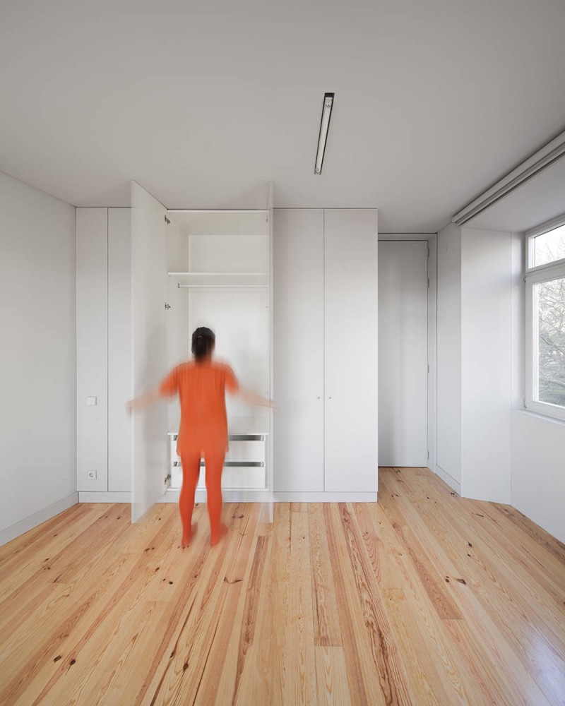 4 Najuda / Atelier Base