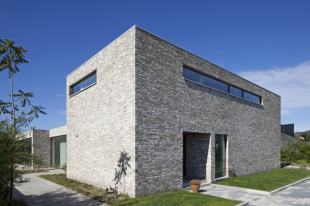 Villa Hendrikx / 70F Architecture