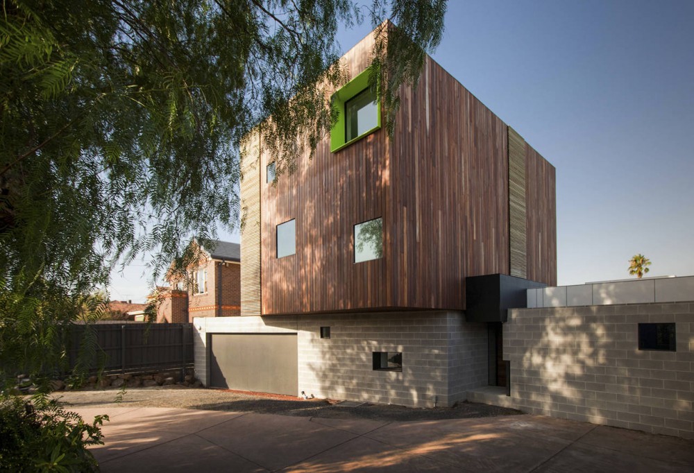 Hans House / M.O.D.O