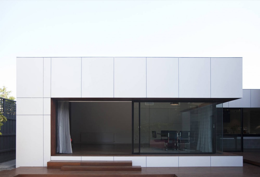 Hans House / M.O.D.O