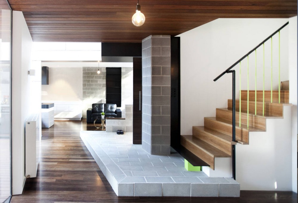 Hans House / M.O.D.O