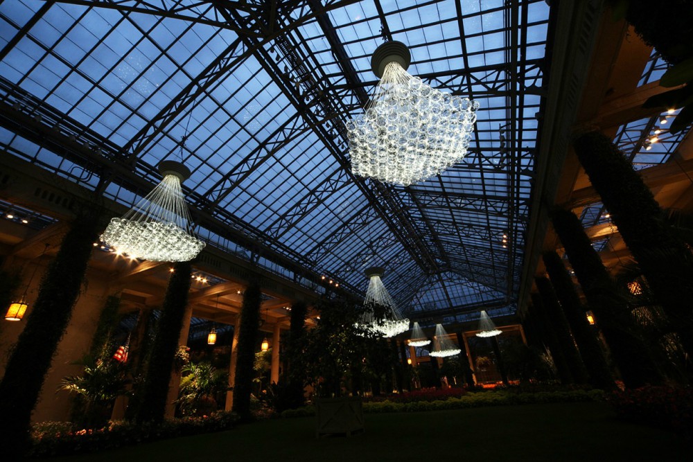 Bruce Munro’s stunning LED Installations light up Longwood Gardens