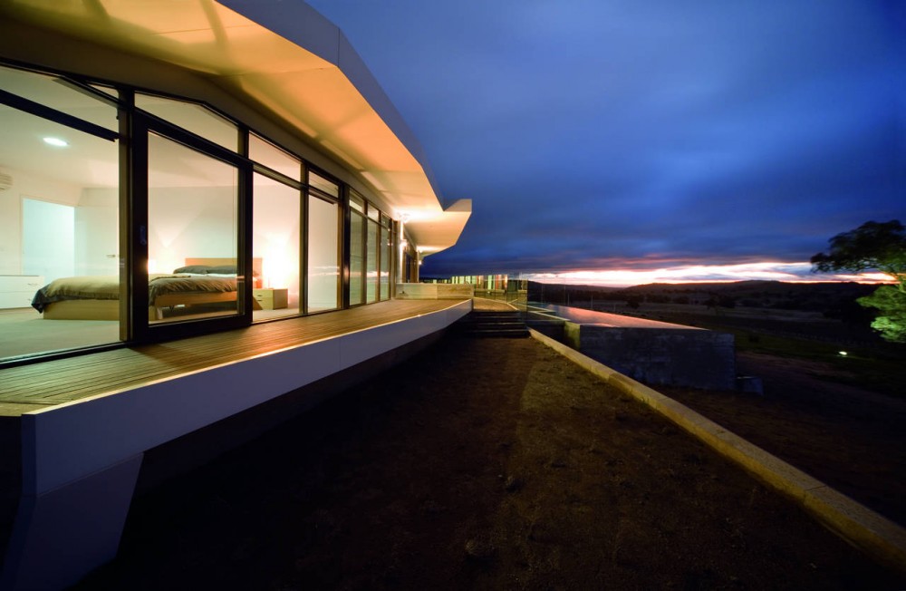 The Avenel House / Paul Morgan Architects