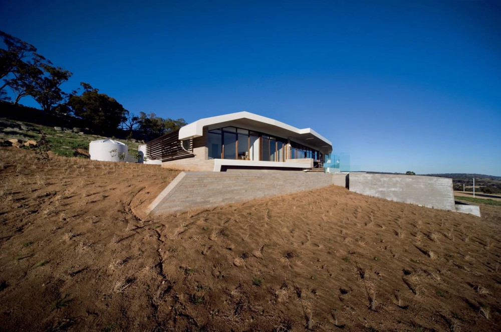 The Avenel House / Paul Morgan Architects