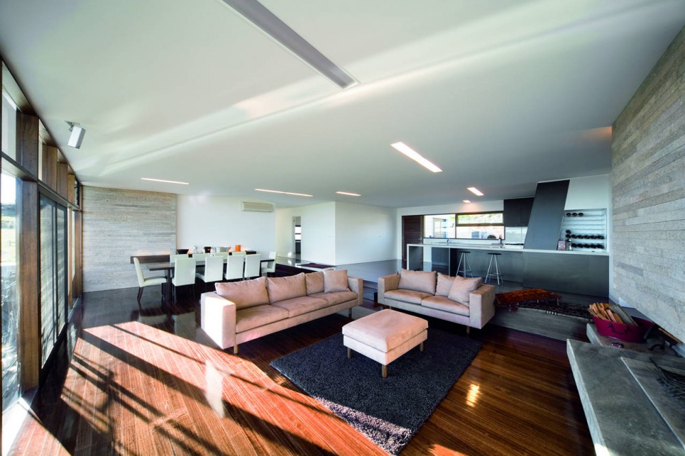 The Avenel House / Paul Morgan Architects