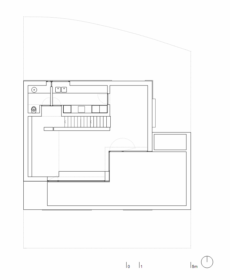 House in Mexilhoeira-Grande / Marco Arraiolos