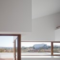 House in Mexilhoeira-Grande / Marco Arraiolos House in Mexilhoeira-Grande / Marco Arraiolos © João Morgado