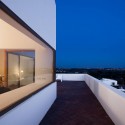 House in Mexilhoeira-Grande / Marco Arraiolos House in Mexilhoeira-Grande / Marco Arraiolos © João Morgado