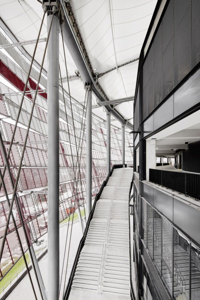 Warsaw’s National Stadium Selected for World Stadium Award 2012 / gmp Architekten