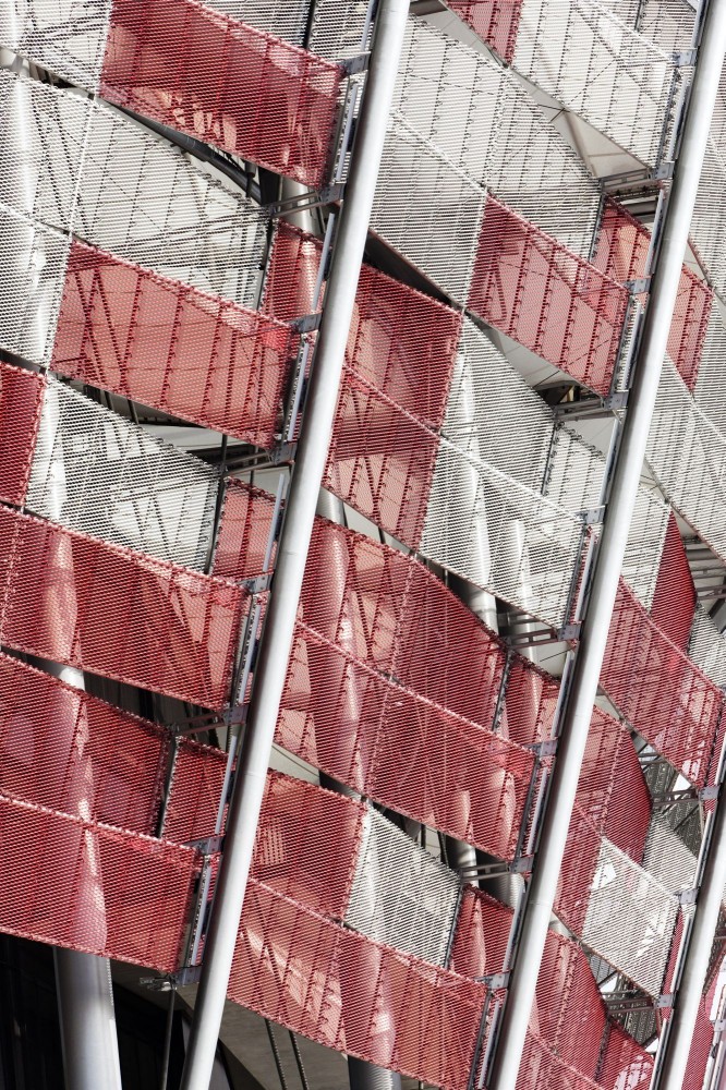 Warsaw’s National Stadium Selected for World Stadium Award 2012 / gmp Architekten