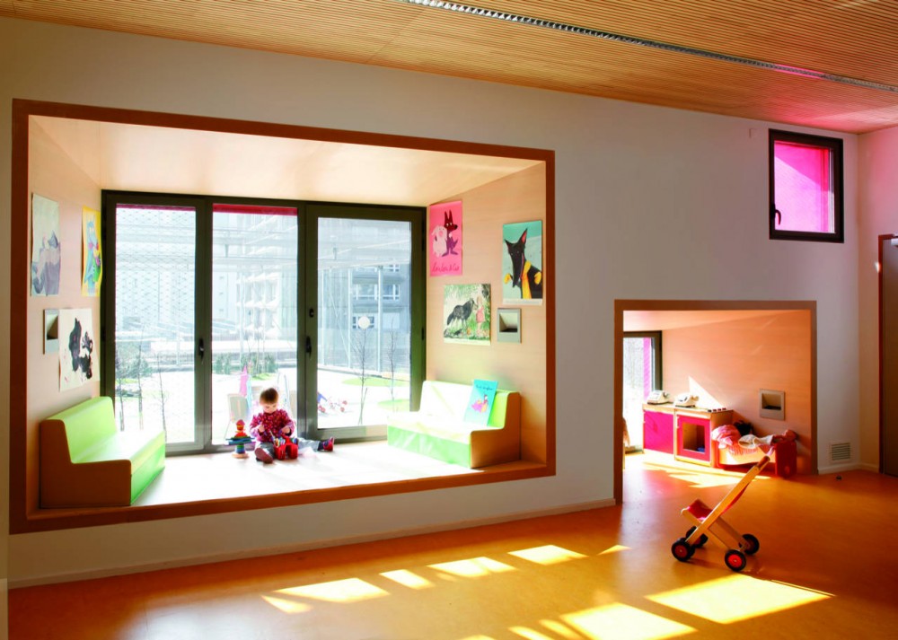 Kindergarten in Paris / Eva Samuel Architect Urbanist & Associates