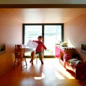 Kindergarten In Paris / Eva Samuel Architect Urbanist & Associates Kindergarten In Paris / Eva Samuel Architect Urbanist & Associates © Gaston Bergeret