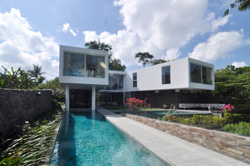 V2 – Ashoka Canggu / Mencke & Vagnby + Peter Sand