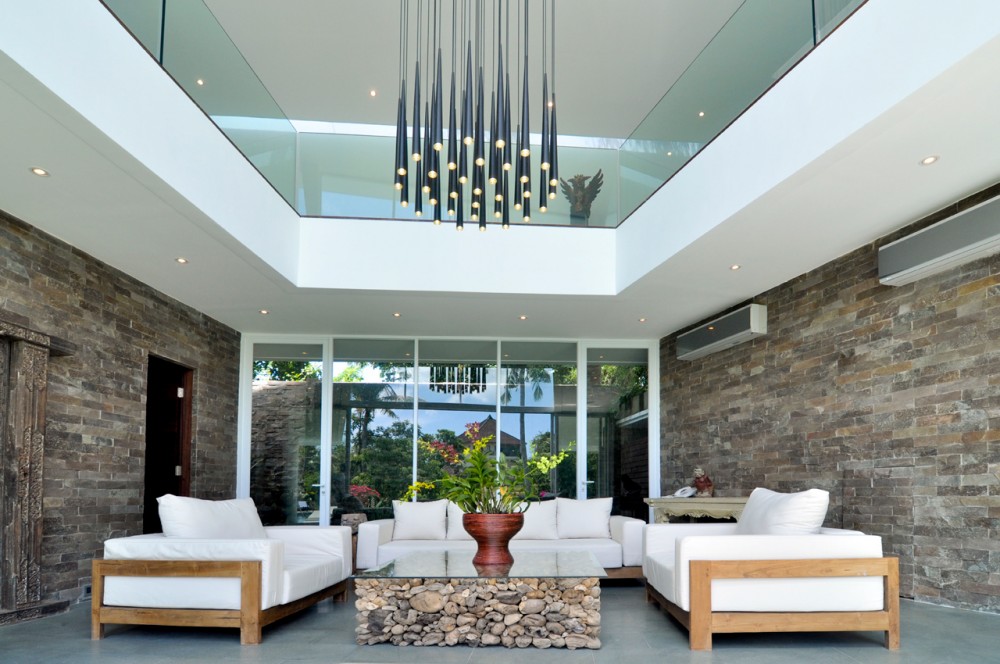 V2 – Ashoka Canggu / Mencke & Vagnby + Peter Sand