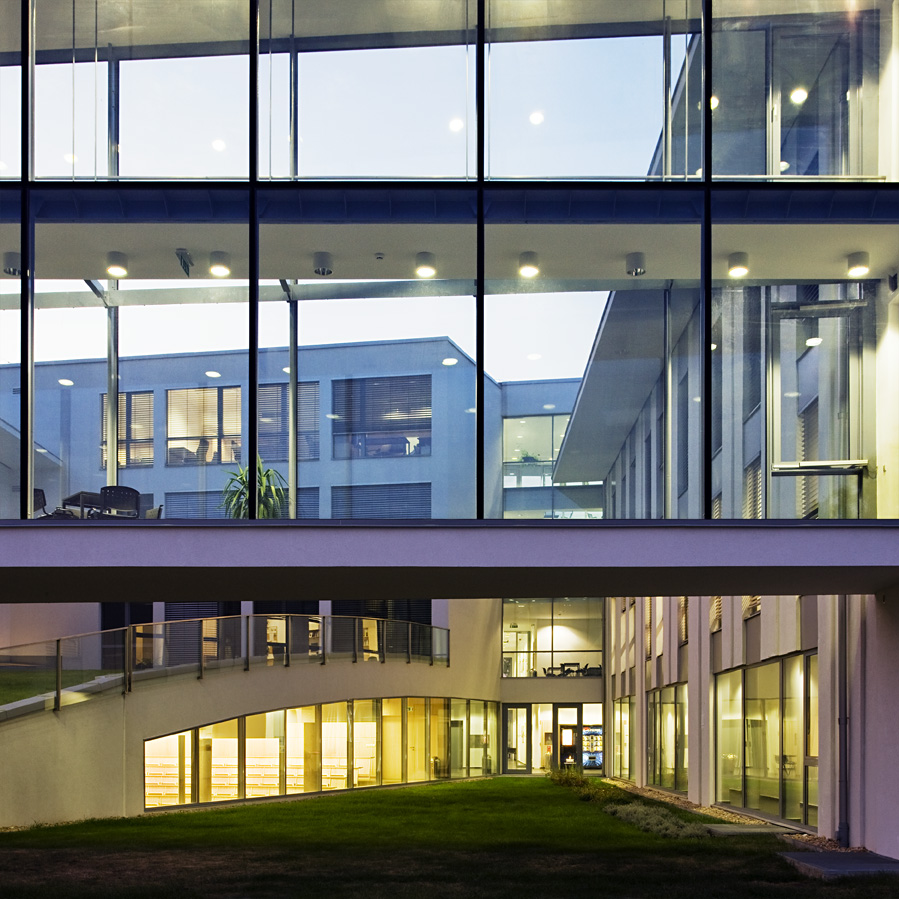 Faculty of Informatics / Peter Kovacs DLA + Istvan Lengyel