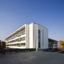 In Vitro Diagnostic Centre / Peter Kovacs DLA, Istvan Lengyel