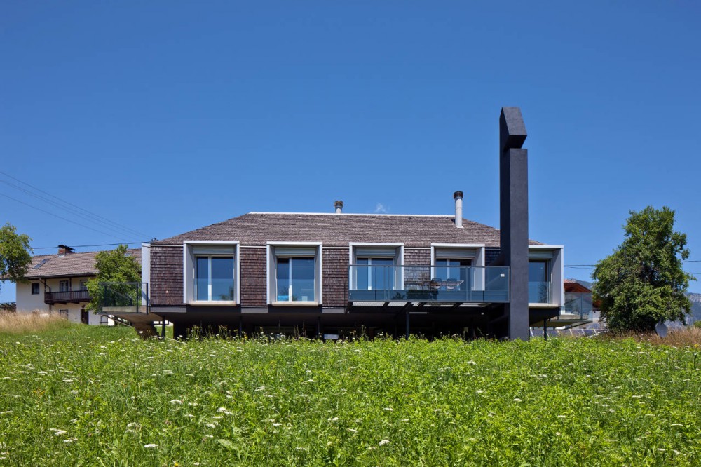 House in the Mountains / GEZA