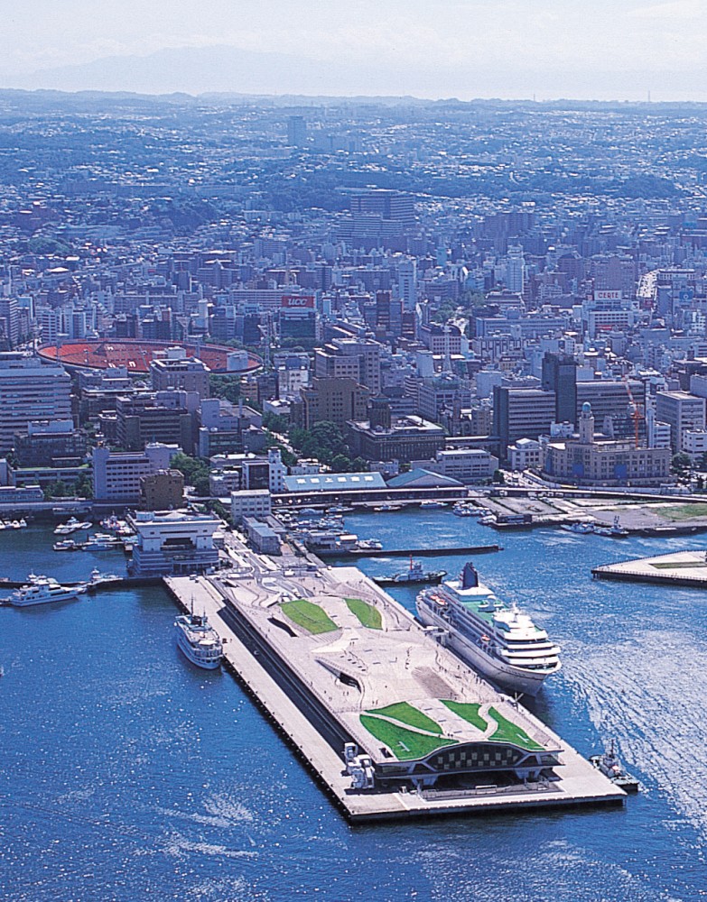 Think Space: ‘Alejandro Zaera-Polo Never Planned to Win Yokohama Port Terminal’ Competition