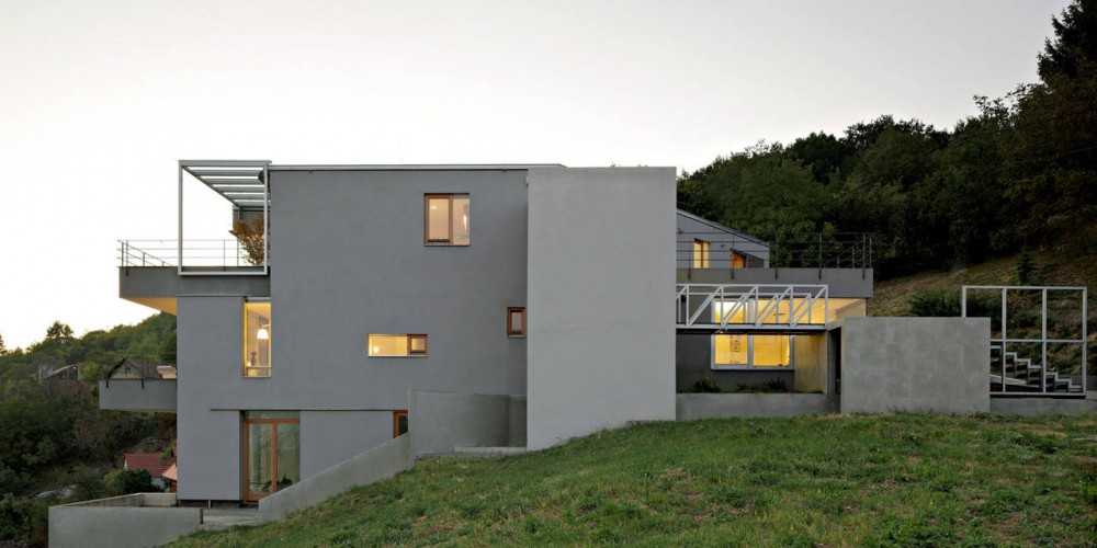 Our House / DAR612