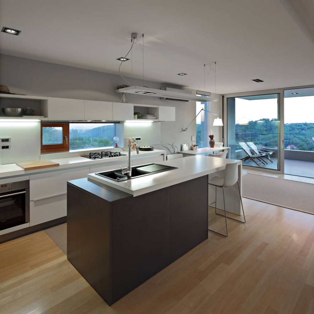 Our House / DAR612