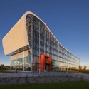 Administrative Building of Glaxo Smith Kline / Co Architecture © Stéphane Groleau