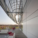 Administrative Building of Glaxo Smith Kline / Co Architecture © Stéphane Groleau