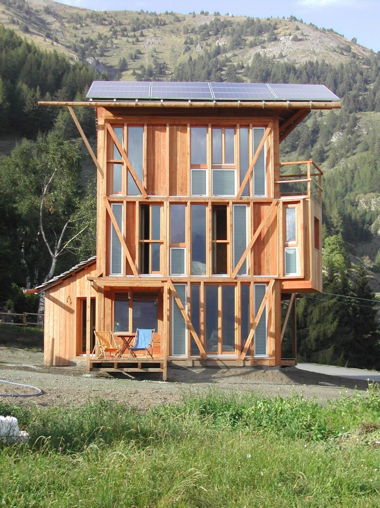 Solar House / studio Albori