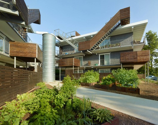 Eco Modern Flats / Modus Studio