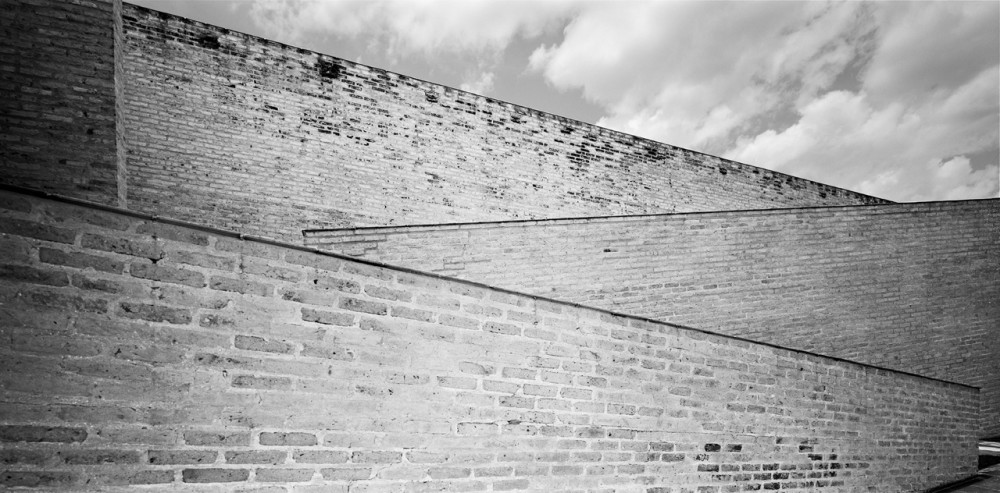 Architectural Photographers: Erieta Attali