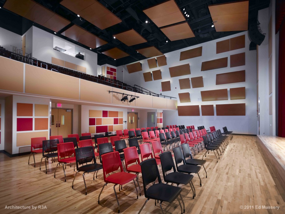 Kaufmann Program Center / Renaissance 3 Architects