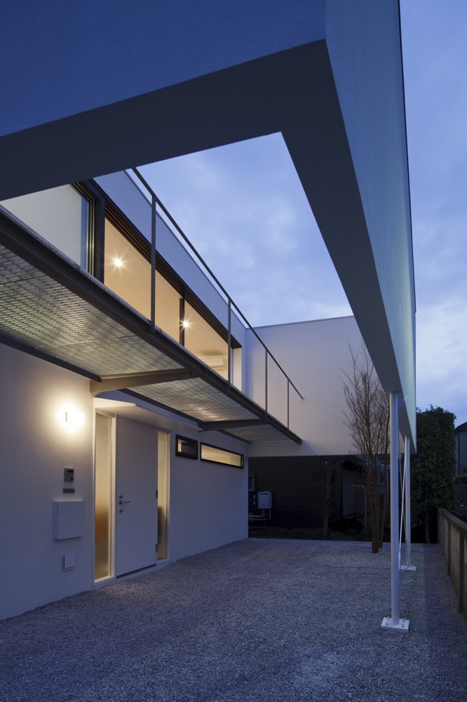 RING / APOLLO Architects & Associates