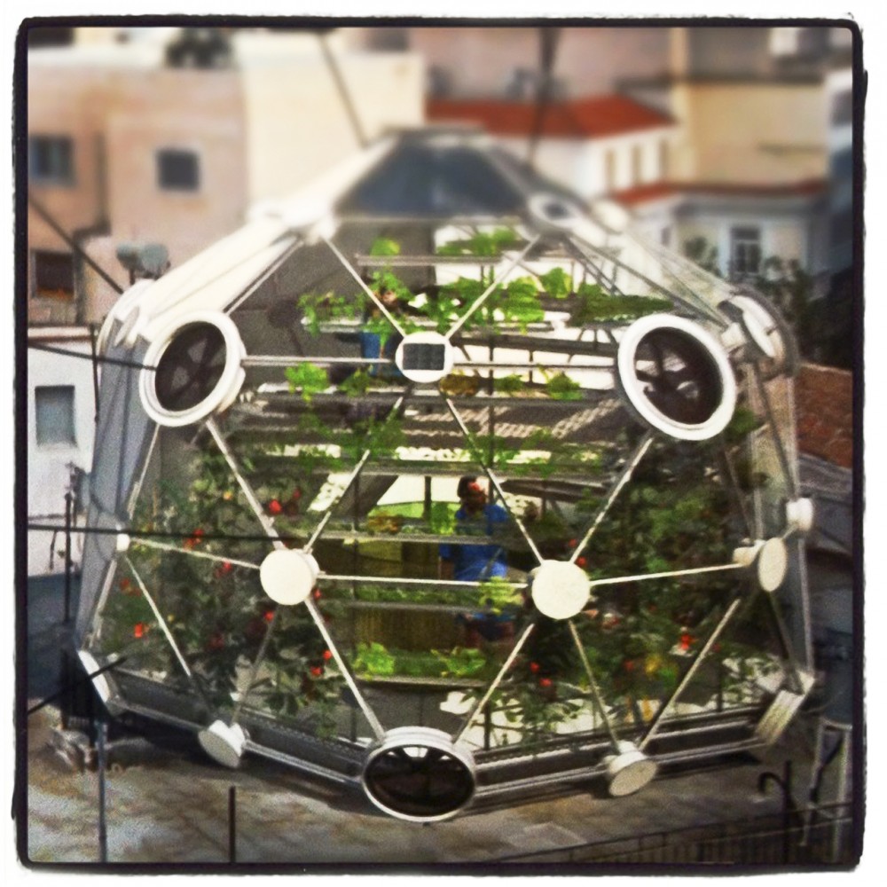 Globe/Hedron Rooftop Farm / Conceptual Devices