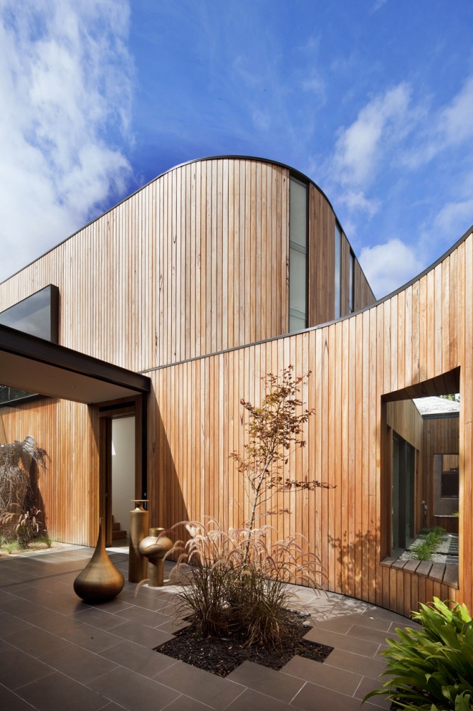 Kooyong Residence / Matt Gibson Architecture