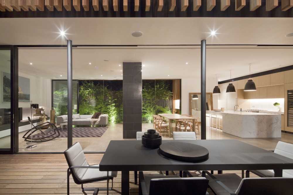 Kooyong Residence / Matt Gibson Architecture