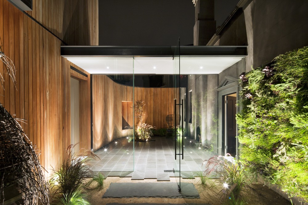 Kooyong Residence / Matt Gibson Architecture