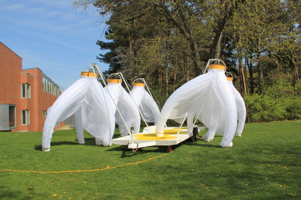 ‘Fantastic Trailer’ Pavilion / Cheryl Baxter