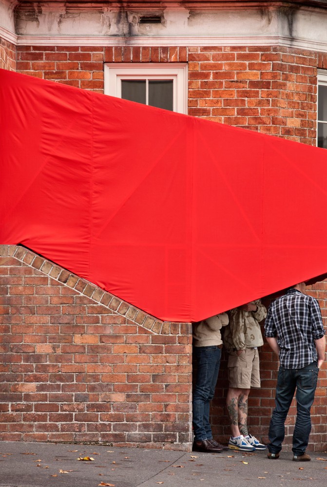 ‘Stairway Cinema’ Installation / OH.NO.SUMO