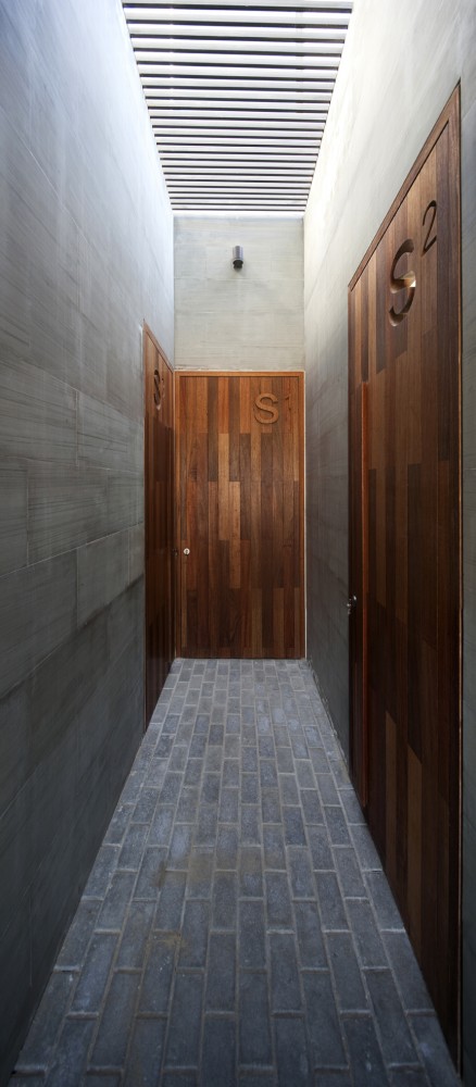 S Cube Chalet / AGi architects