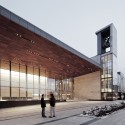 3_CIGI-Entrance Canopy cMMezulis Balsillie School of International Affairs, CIGI Campus, Canada / Kuwabara Payne McKenna Blumberg Architects © cMMezulis