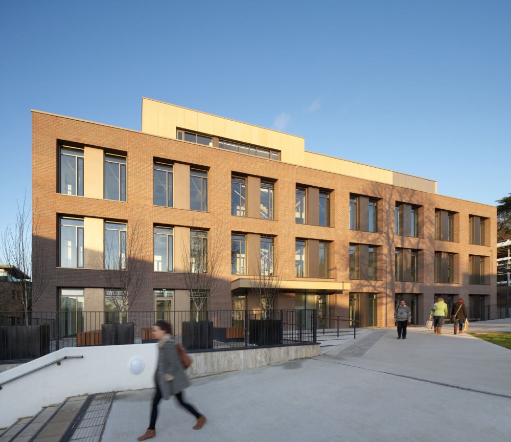 Kingston Business School / Hawkins\Brown