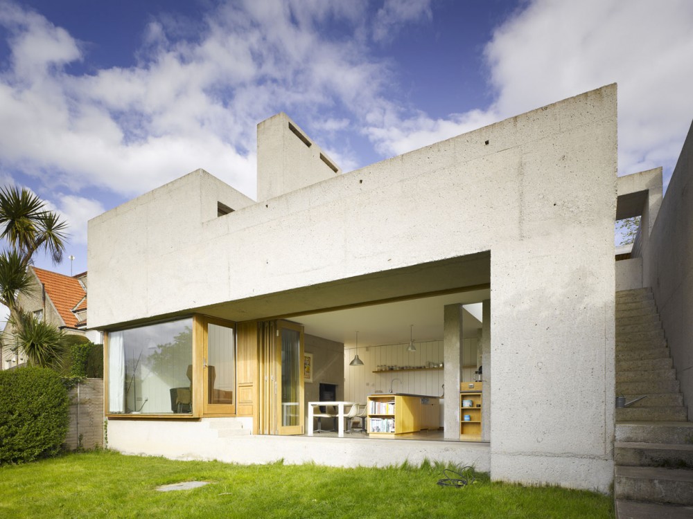 Recasting / Donaghy & Dimond Architects