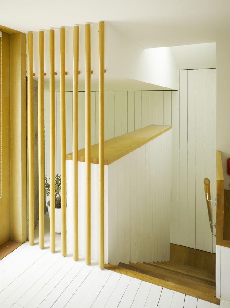 Recasting / Donaghy & Dimond Architects