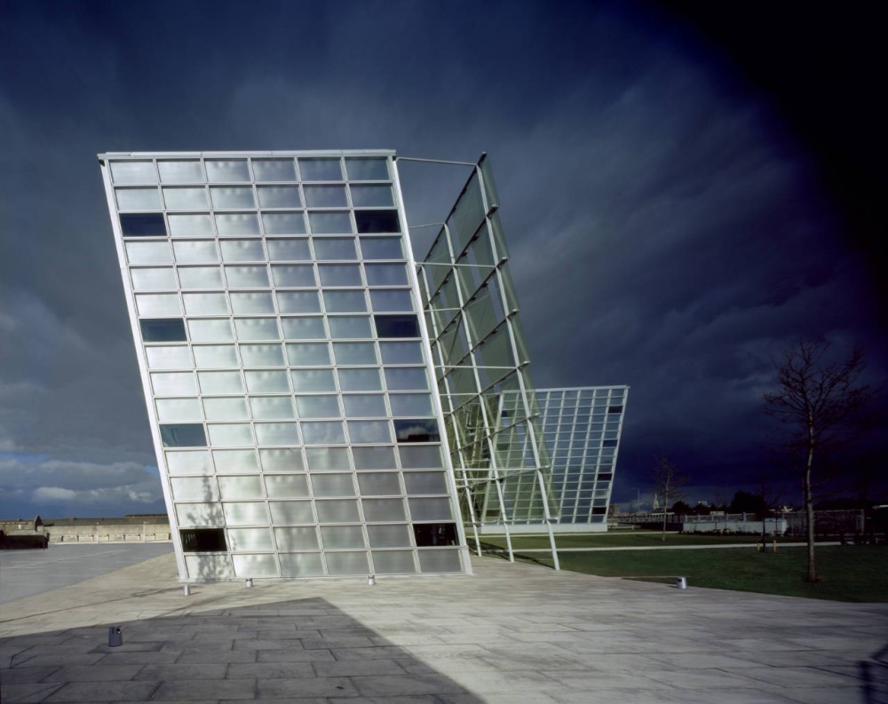 Aras Chill Dara / Heneghan Peng architects
