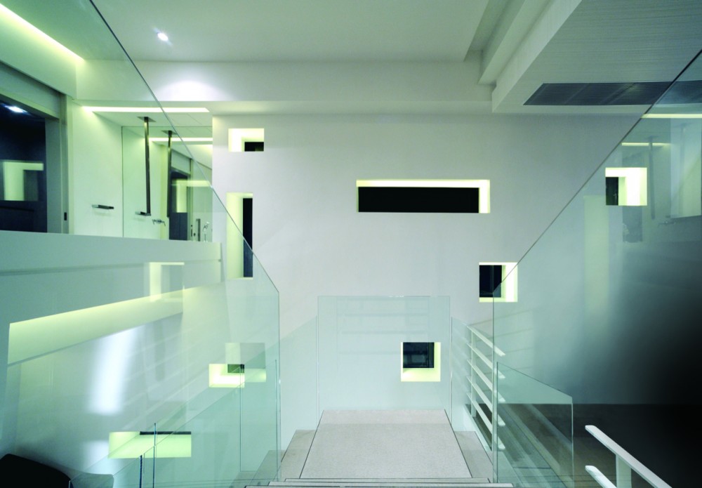 Paradox House / The XSS