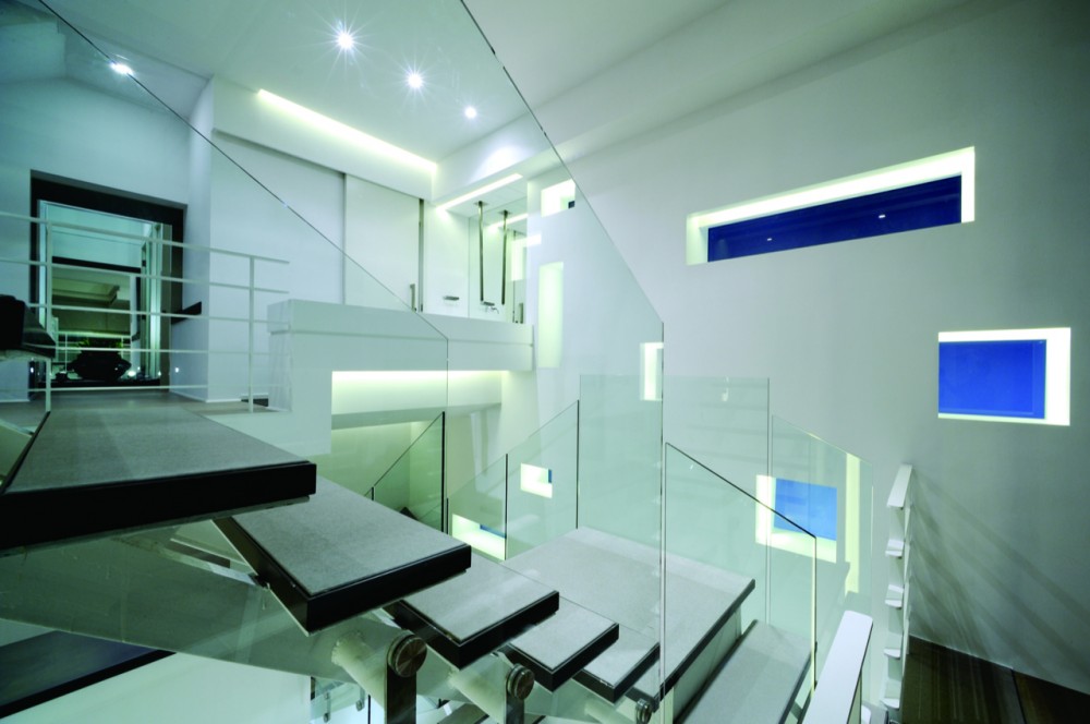 Paradox House / The XSS
