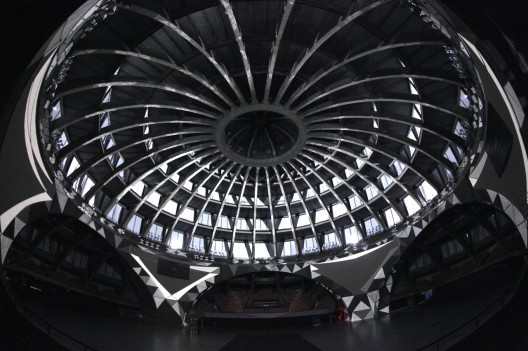 O (Omicron) Installation Directed by Romain Tardy & Thomas Vaquié (1)