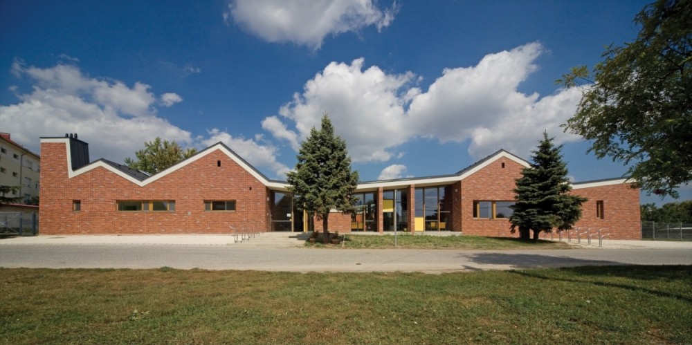 Daycare in Zsámbék / Földes & Co. Architects Ltd.