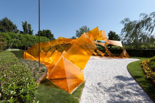 'Honey Scape' Landscape Pavilion (1)