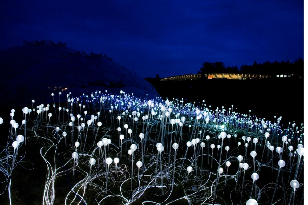 Bruce Munro announces plans for Solar Powered Field of Light at Uluru